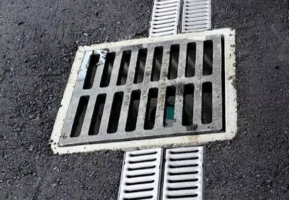 Surface Drain Installation in Downtown Toronto, Toronto