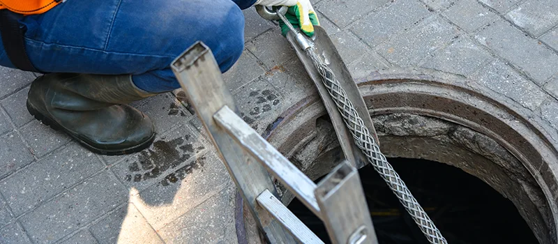 Sewer Line Plumbers Near Me in Downtown Toronto, Toronto